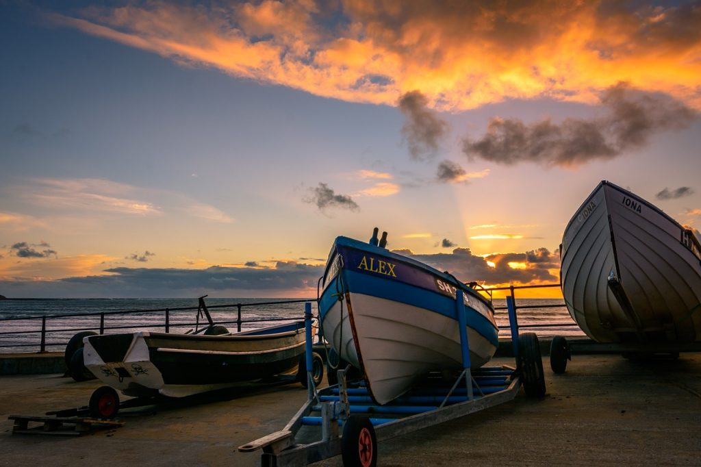 sunrise, golden hour, filey